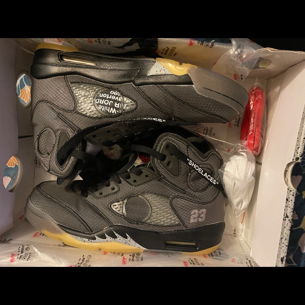 Off white 5 Muslin size 7 in men